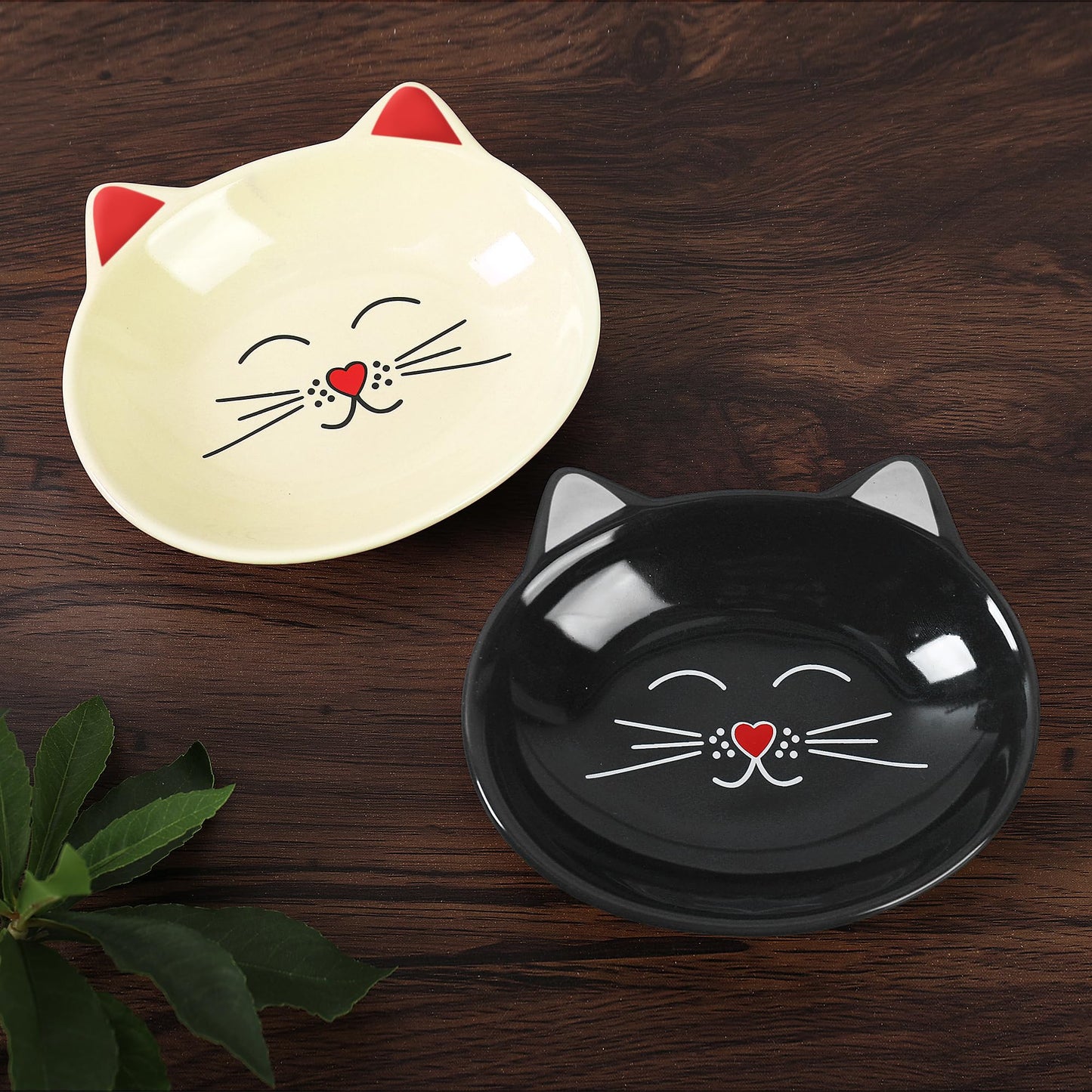 Cream Oscar Cat Dish